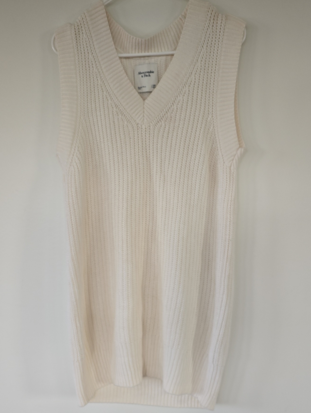 Abercrombie & Fitch Off-White Cable Knit V-Neck Sweater Dress